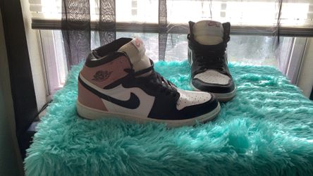Women’s Air Jordan Retro 1