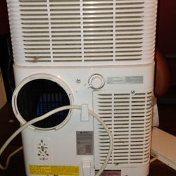 Dehumidifier 