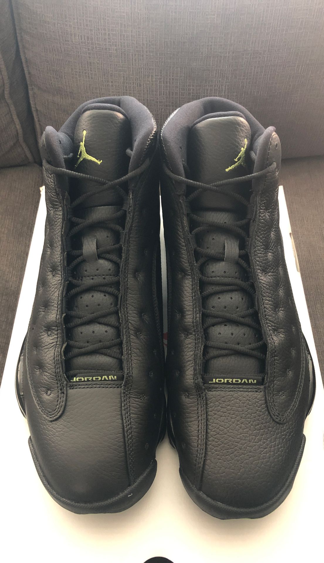 Men's Nike Air Jordan 13 XIII Retro Black Altitude Green Size 12 414571-042