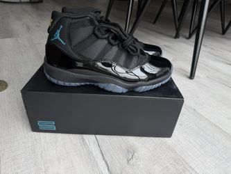 Air Jordan 11 Retro ‘Gamma Blue’ 2025 Size 9.5