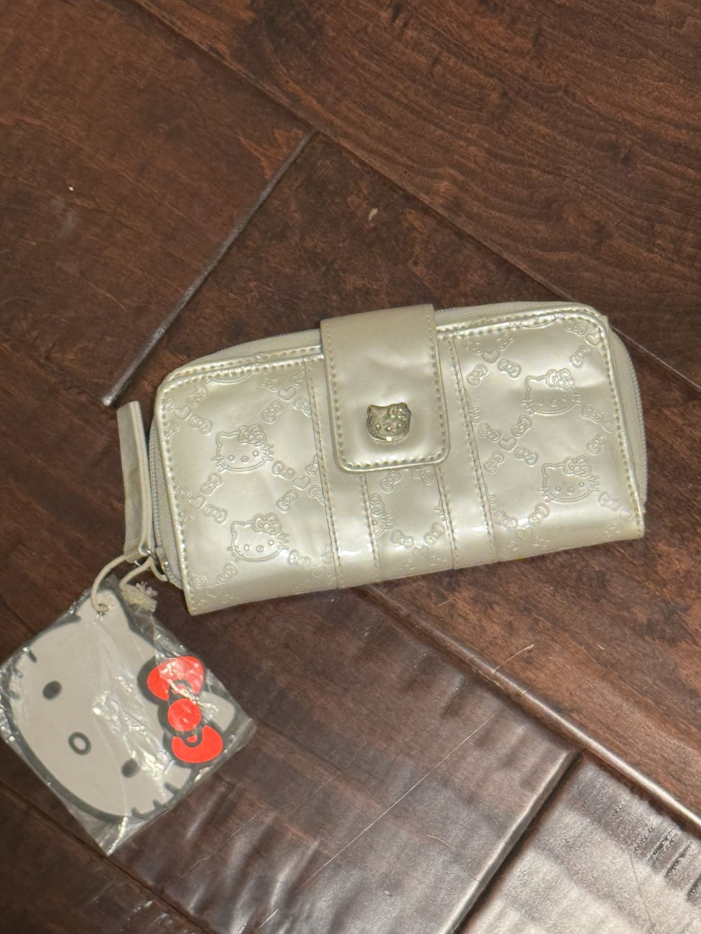 Hello Kitty Sanrio Clutch Purse Original Authentic Loungefly Brand New