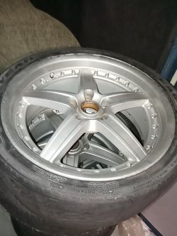 (4)19 inch rims tires not good