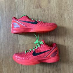 Kobe Reverse Grinches New Size 12.5