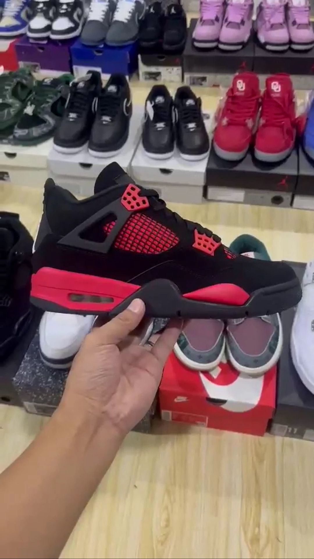 Jordan 4