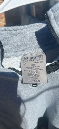 Taylor Swift Eras Tour Quarter Zip-Up Hoodie Size L