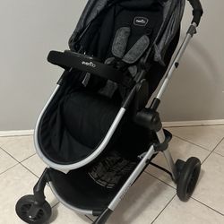 Evenflo Pivot stroller and car seat 