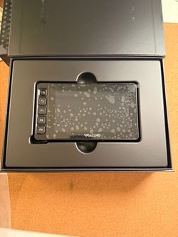 SmallHD Ultra 5 on board monitor