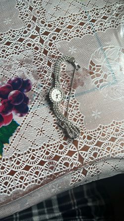 Gloria Vanderbilt Eternity Watch Women Swarovski Crystal