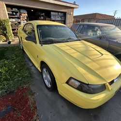 2003 Ford Mustang