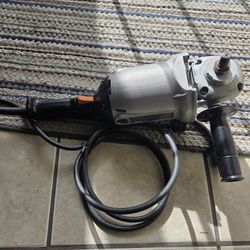 Makita GA7911 angle sander