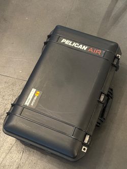 Pelican Air 1555 Carry-On Hard Case - Lightweight, Waterproof