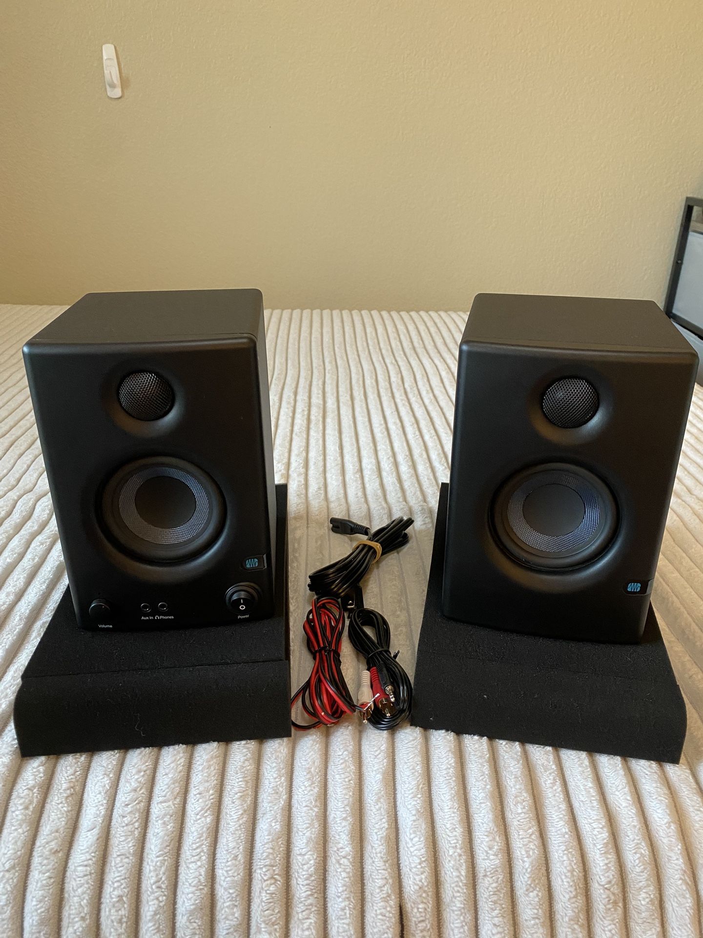 Presonus Eris 3.5 Near Field Studio Monitors