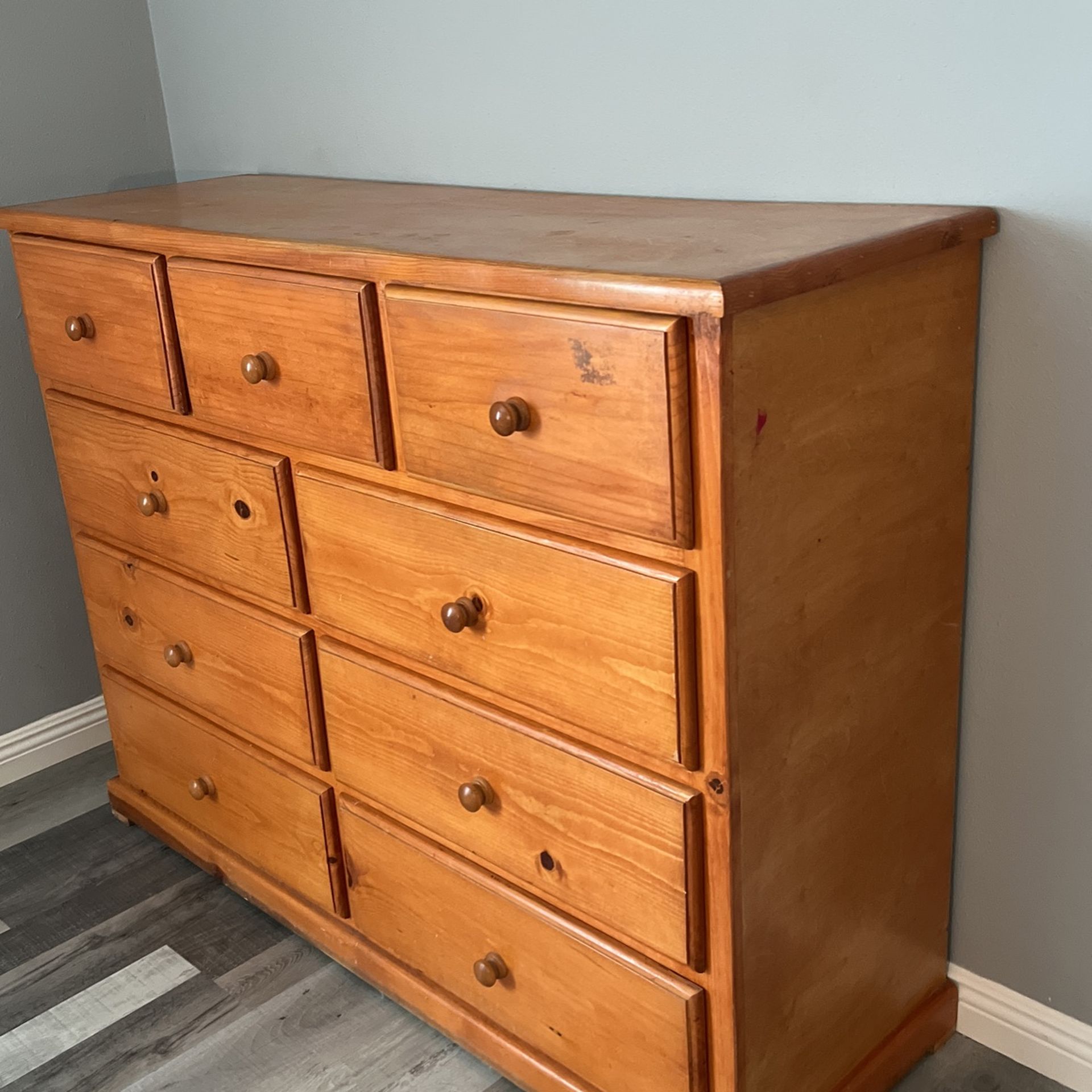 Wood Dresser for Sale in Inglewood, CA OfferUp