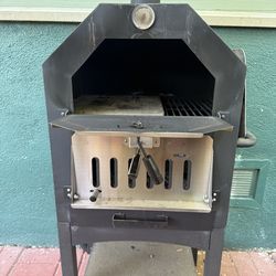 Wood pizza oven