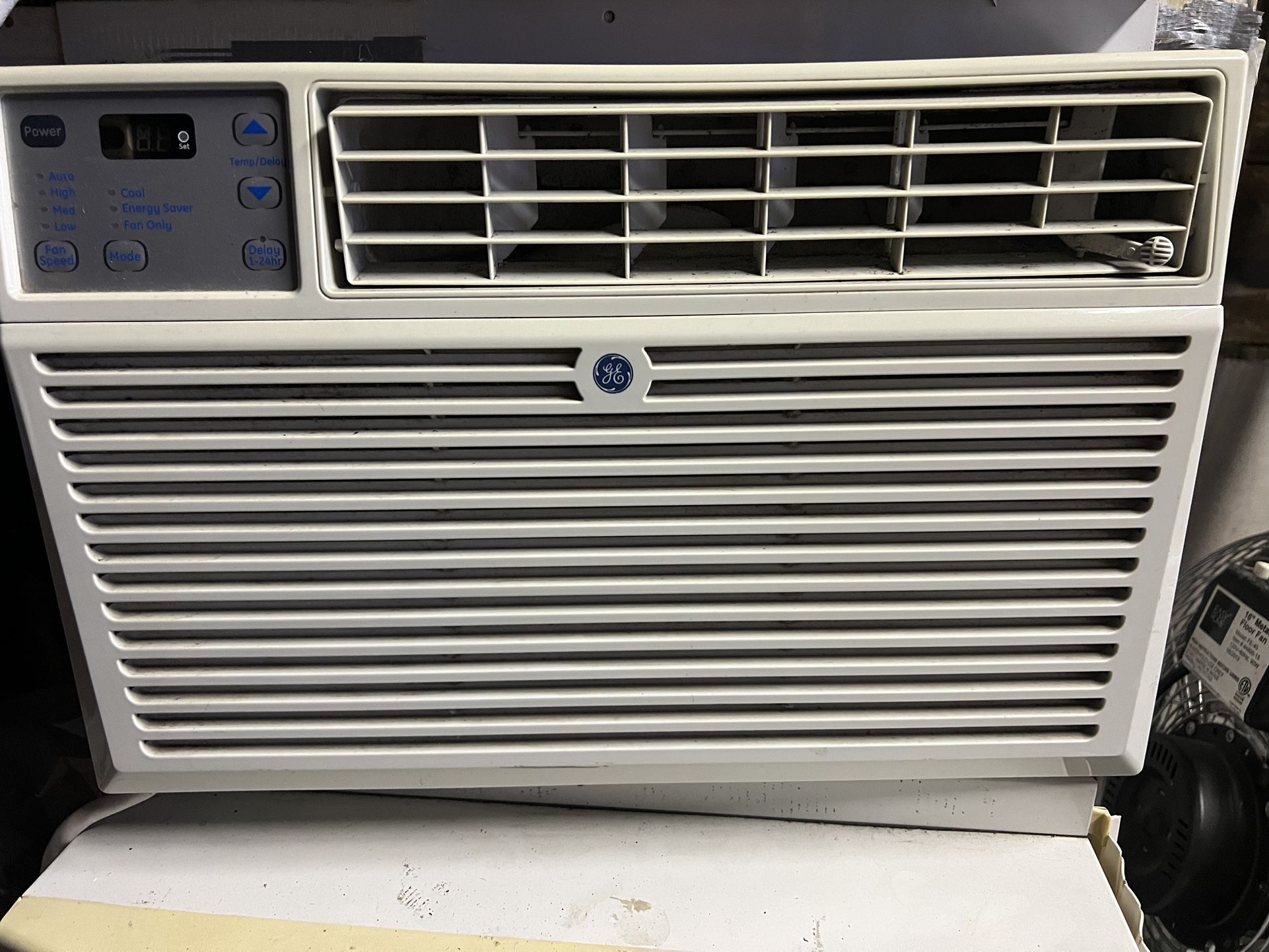 GE Air Conditioner 8,000 BTU 