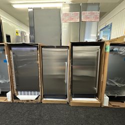 New Ice 🧊 Makers In Box With Factory Warranty 