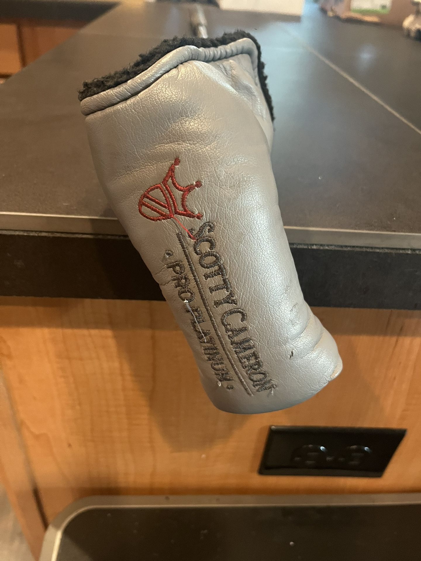 Left Handed Classic Titleist Scotty Cameron Newport Two Putter with Cover