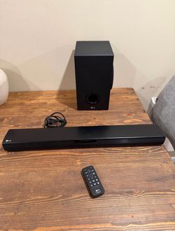 LG S40 Sound Bar with Wireless Subwoofer & Remote