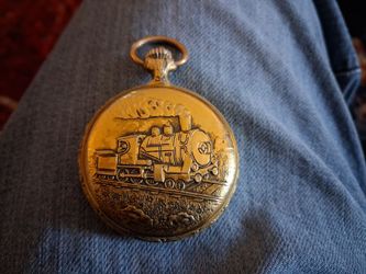 vintage gold-tone pocket watch