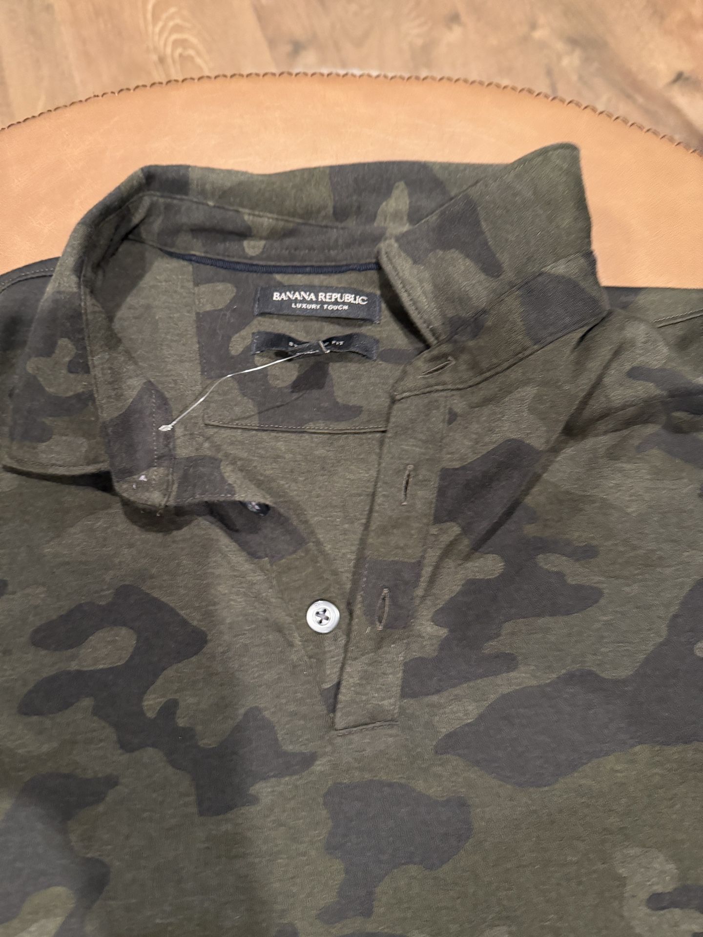 Banana Republic XXL Camo Polo Shirts -2