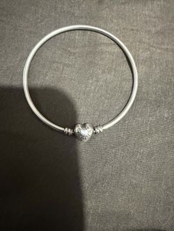 Pandora Bangle