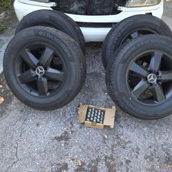 2004 ML 350 WHEELS AND PARTS