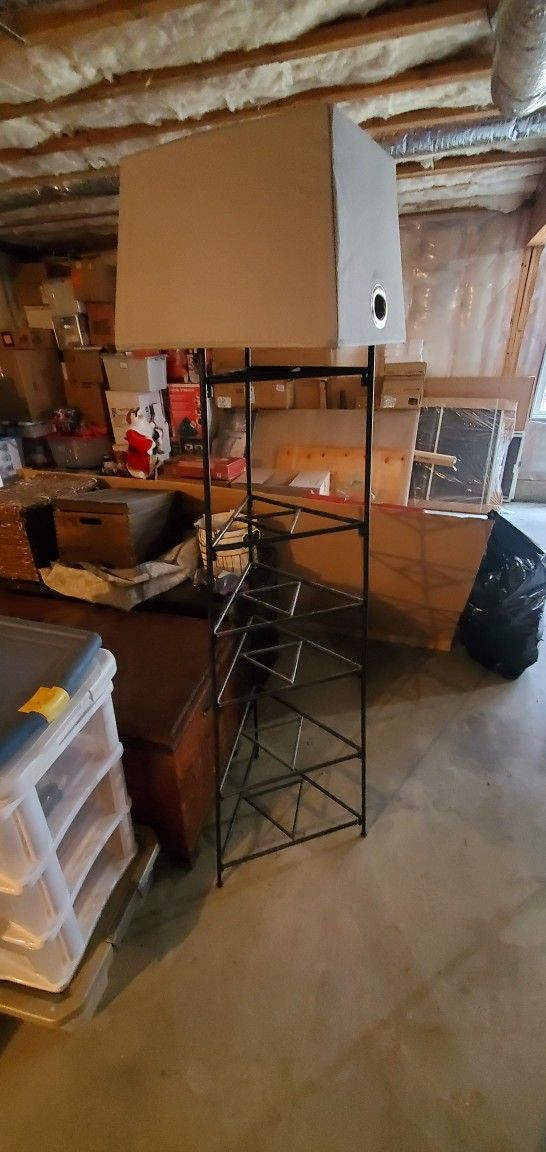 Lamp Free Standing