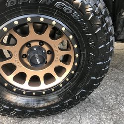 17 INCH WHEELS 305 METHOD BRONZE 35. TOYO TIRES