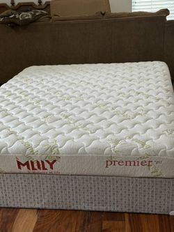 USED QUEEN SIZE FIRM MATTRESS ONLY