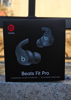 Beats Fit pro New