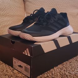 Adidas GameCourt 2 women's 9