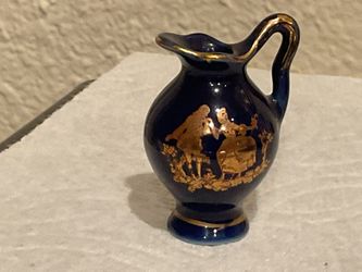 MINIATURE VINTAGE PORCELAIN VASE MID CENTURY