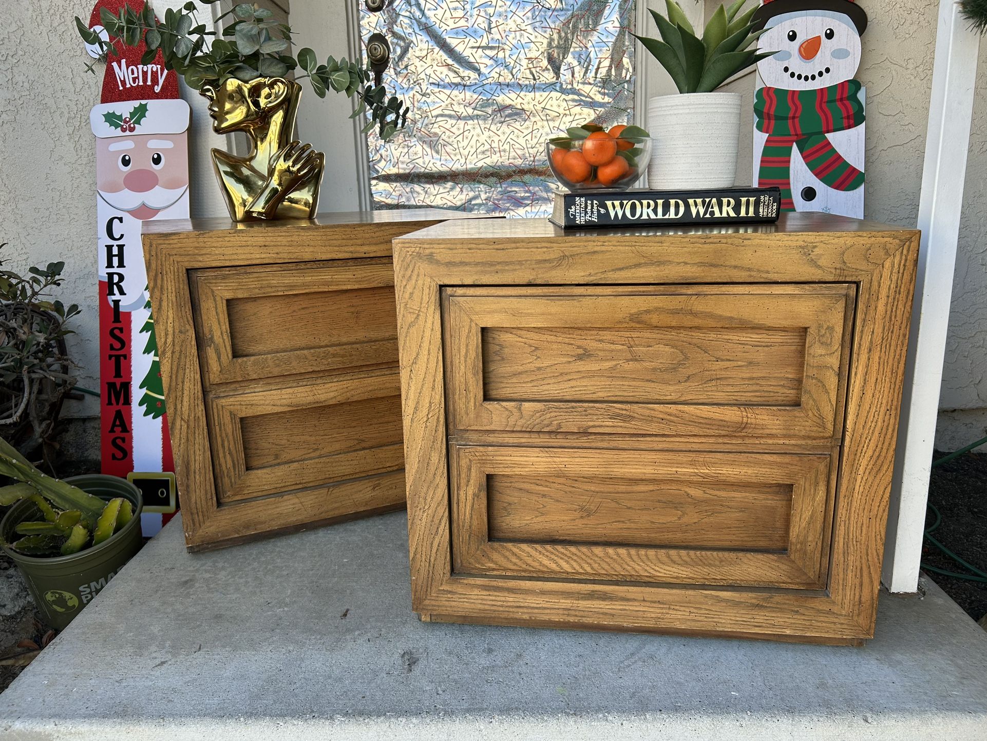 Vintage Pair Of Nightstands Made By Thomasville In 1975