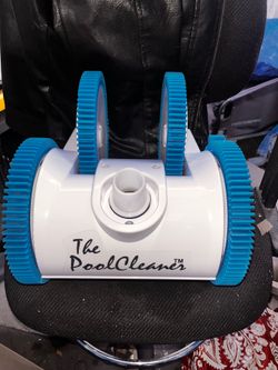 Pool cleaner Hayward 4 wheel New!