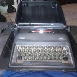 Maquina De Escribir Como Nueva