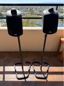 B&W LM1 speakers