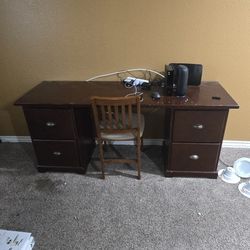 Desk 3 Piece FREE