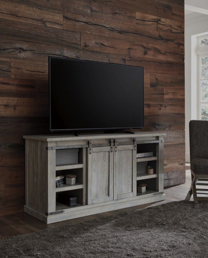 📣3-6 DAYS DELİVERY📣👉 ♥️$39 down payment🎈- Carynhurst Whitewash Large TV Stand | W755-48