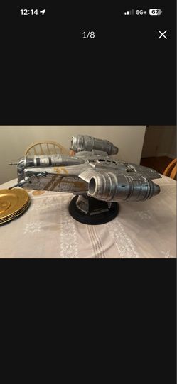 Hasbro The Mandalorian Vintage Collection Razor Crest Vehicle,