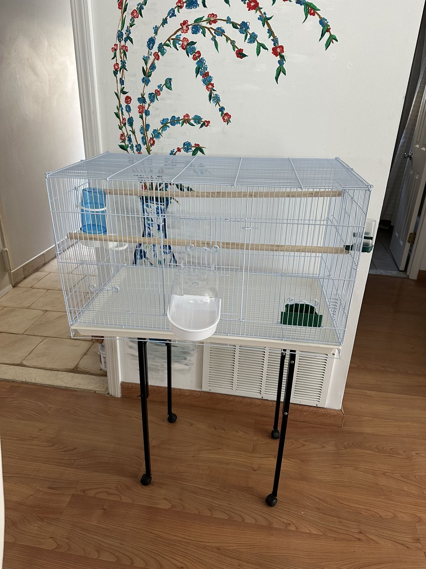 New Large Bird Cage With Accessories 30 Inch Long 18 Inch Wide 