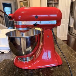 KitchenAid Tilt-Head Stand Mixer (Red)
