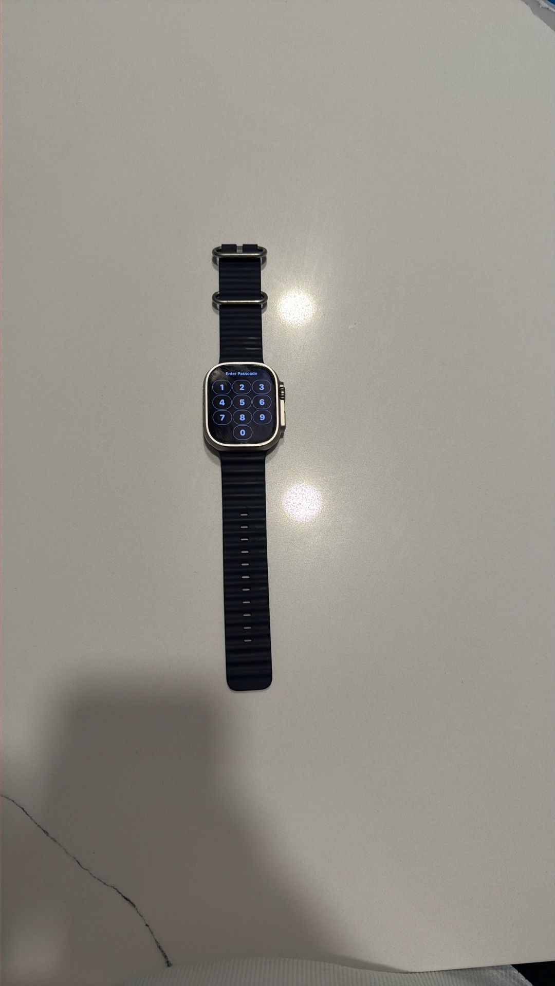 Apple Watch Ultra 49MM Titanium & Ceramic Case