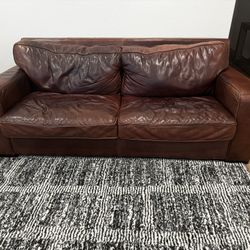 Leather sofa 