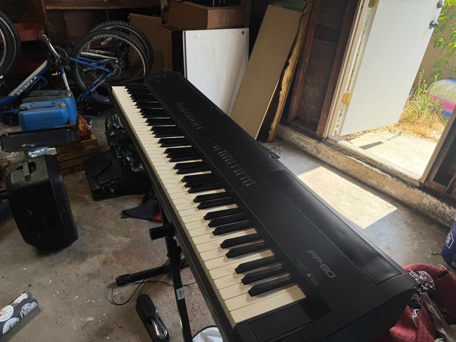 Roland FP 80 Keyboard