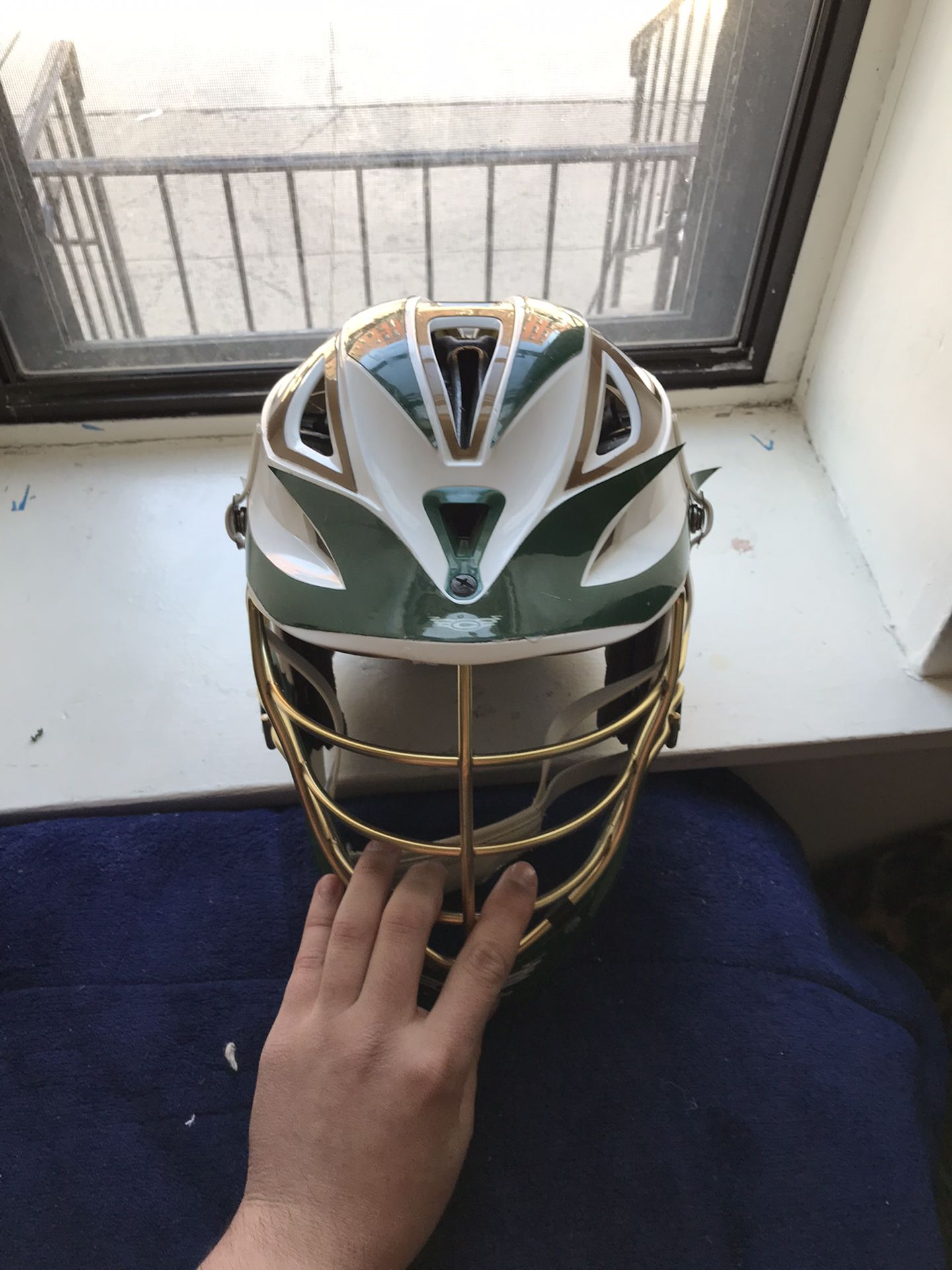 Cascade CPXR Adjustable Lacrosse Helmet With Goalie Throat Guard SKU  24(contact info removed) for Sale in Phoenix, AZ - OfferUp