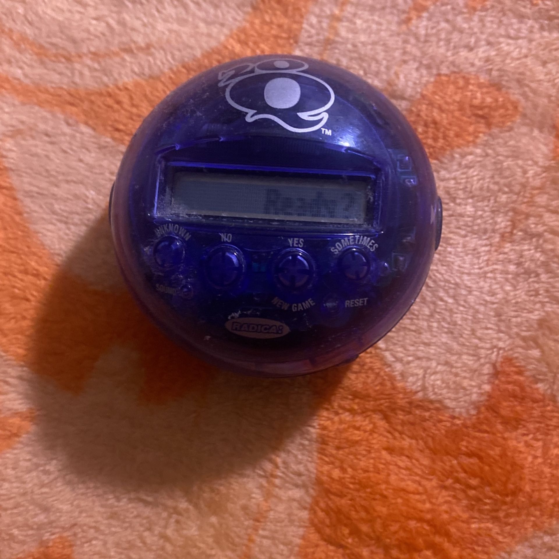 Electronic 20 Questions Game