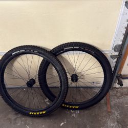 29” Mountain Bike Wheels And Tires