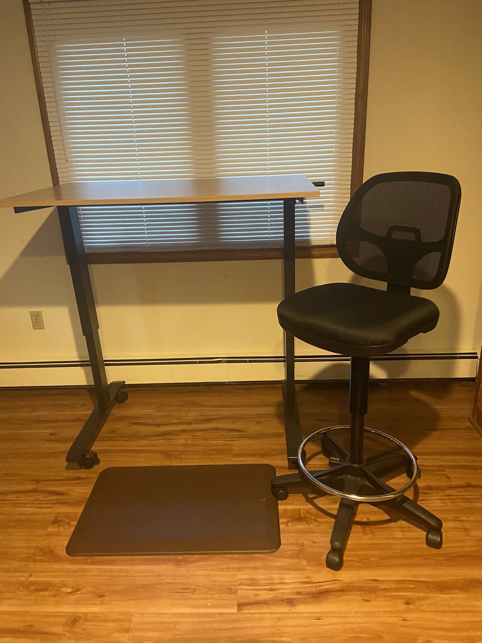 Complete Home Office Or Homework Station