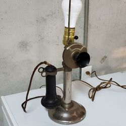 Vintage Telephone Lamp - Stromberg Carlson