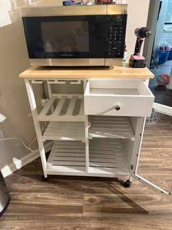 Kitchen storage